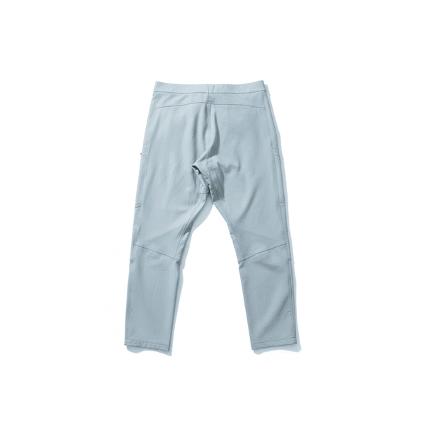 Belted Multi-Zip Outdoor Pants — 90% Nylon / 10% Spandex